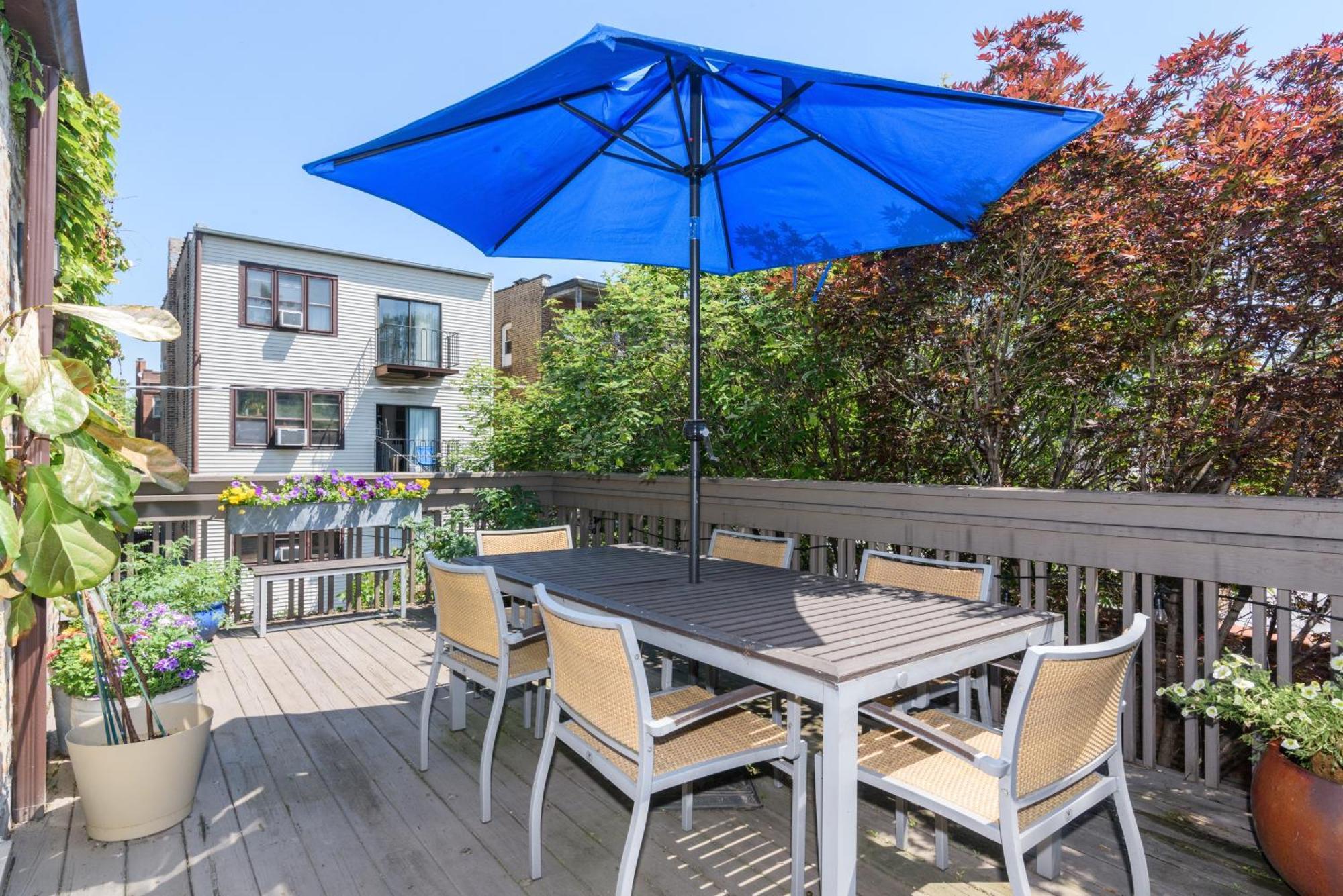 House 5863- Chicago'S Premier Bed And Breakfast Экстерьер фото