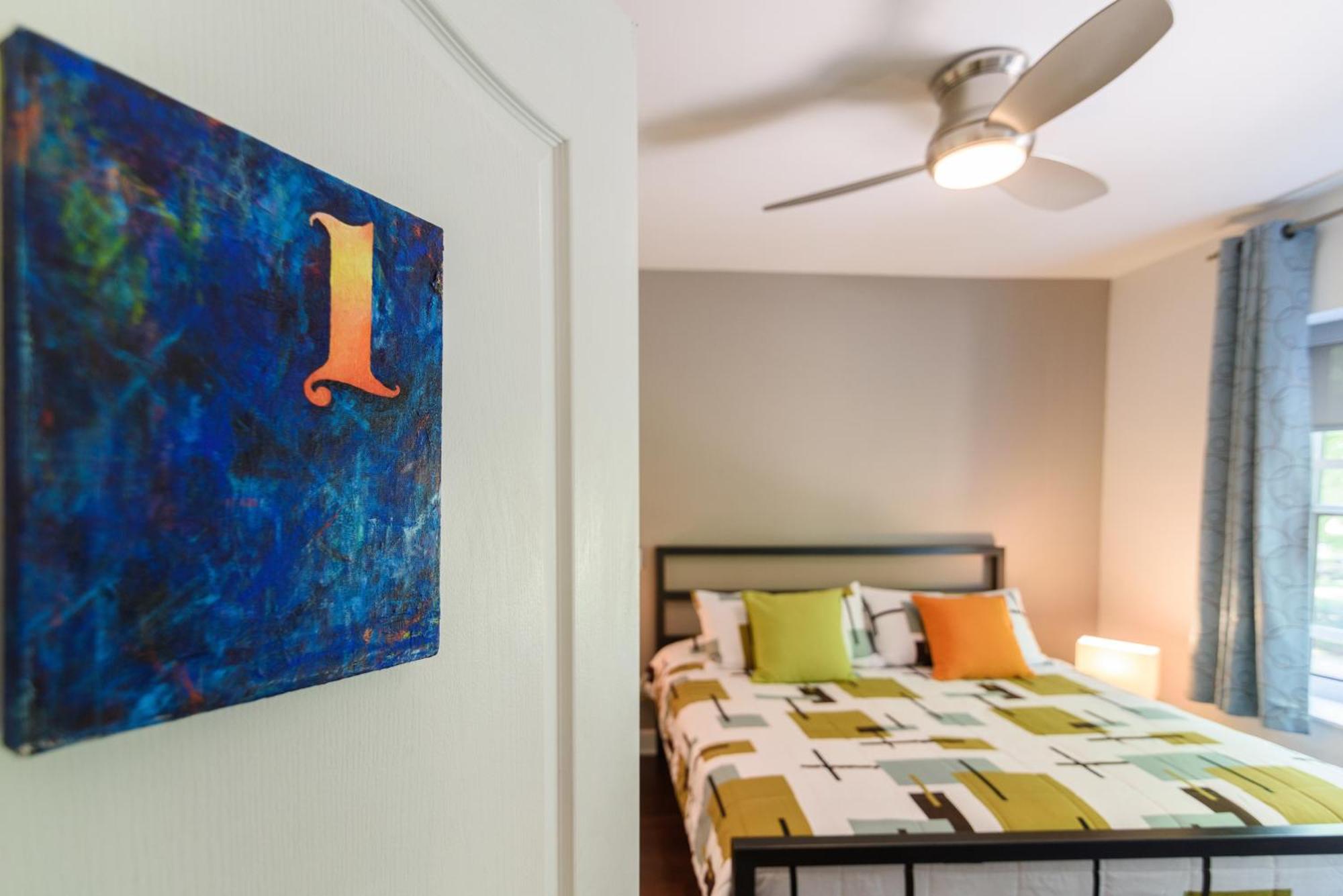 House 5863- Chicago'S Premier Bed And Breakfast Номер фото