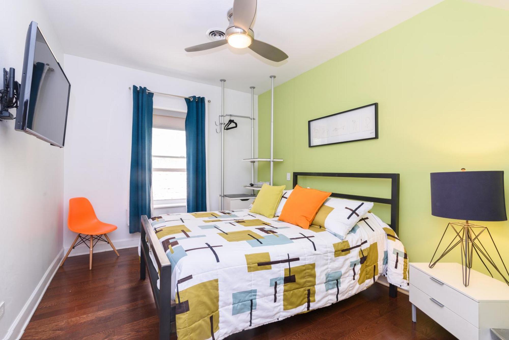 House 5863- Chicago'S Premier Bed And Breakfast Номер фото