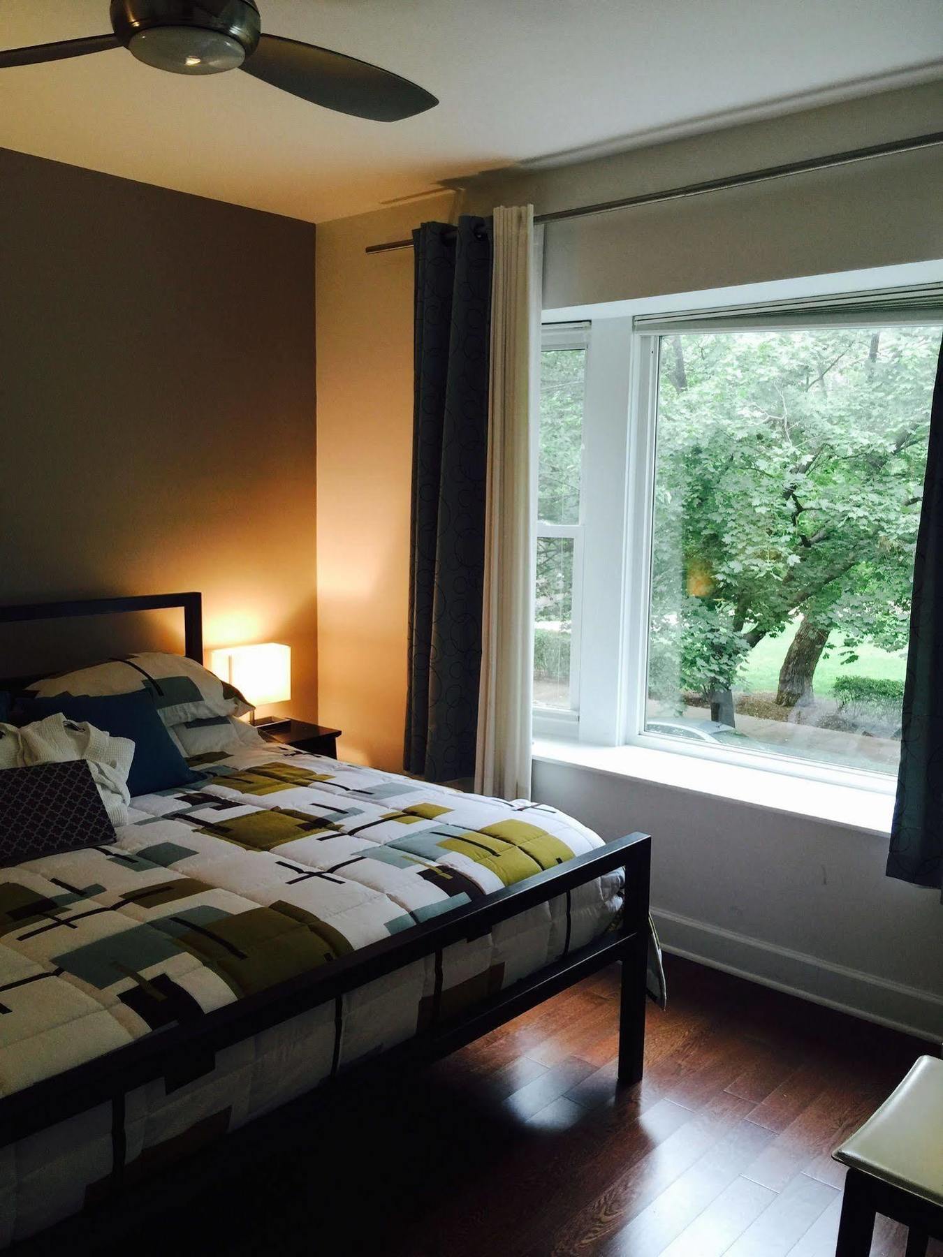 House 5863- Chicago'S Premier Bed And Breakfast Экстерьер фото