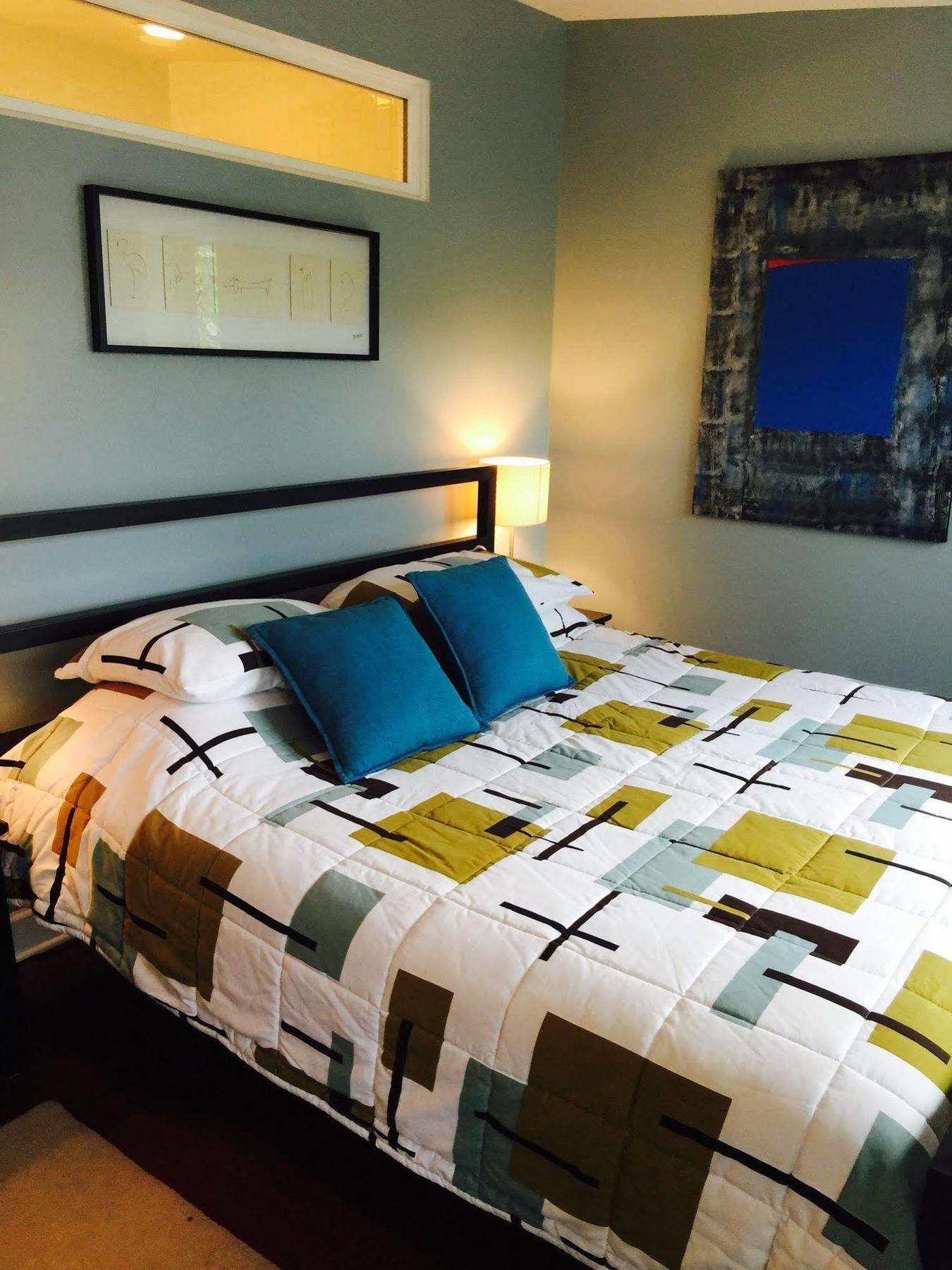 House 5863- Chicago'S Premier Bed And Breakfast Экстерьер фото